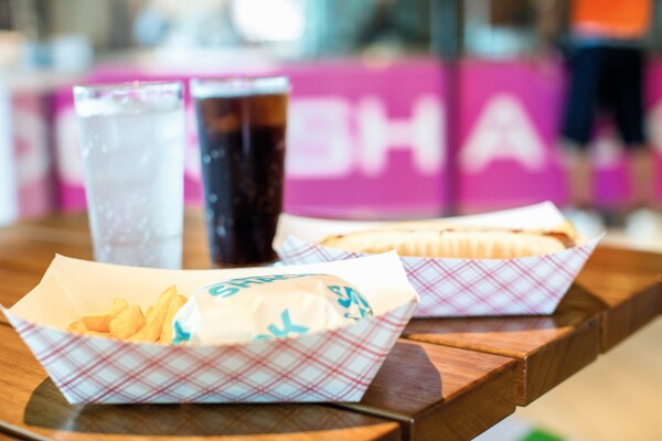 Marella Discovery - Snack Shack 3.jpg